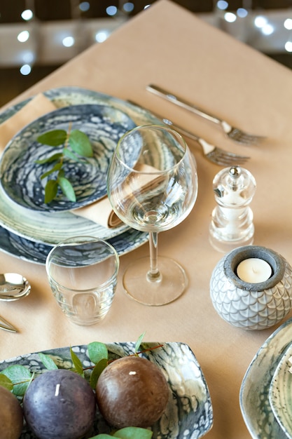 Photo luxury table setting for event in a restaurant