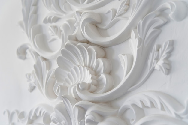 Luxury white wall design bas-relief with stucco mouldings roccoco element