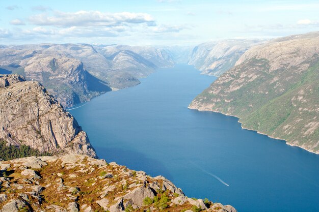 Lysefjord - beroemde Noorse fjord, noorwegen
