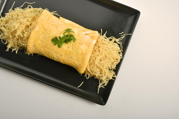 macaroni Balaleet-bord, heerlijk fastfood, Arabische restaurants, heerlijke recepten