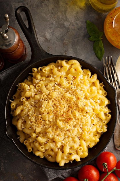 Macaroni and cheese in a cast iron pan