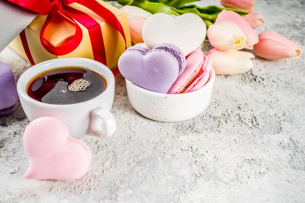 Macaronkoekjes van de dag van de valentijnskaart