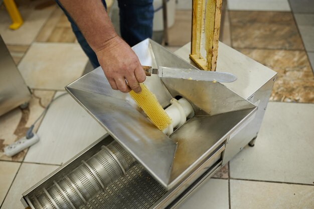 Foto macchine e attrezzature per l'apicoltura attrezzature per la produzione di miele