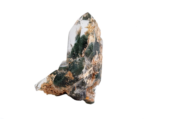 Минеральный камень Macro Axinite на белом фоне