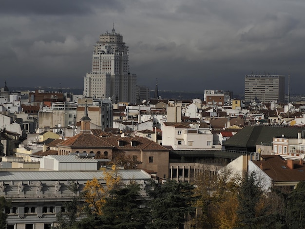 Madrid City Hall, Communications Palace-architectuuroriëntatiepunt, van bovenaf bekijken tijdens een zonnige dag in Spanje.