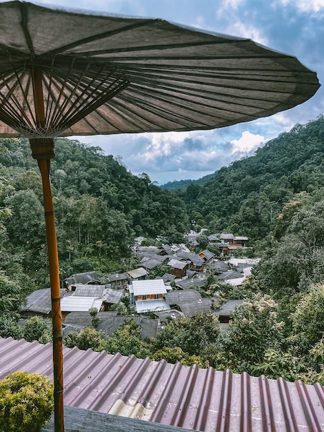 Foto mae kampong villaggio di montagna nella provincia di chiang mai thailandia