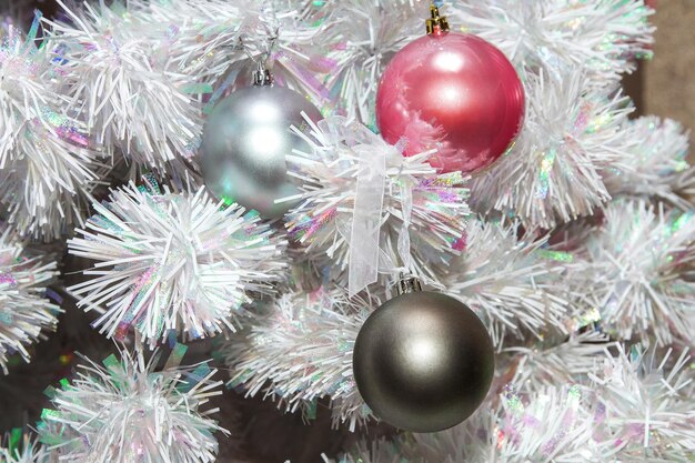 クリスマスツリー人工の魔道士色のボール