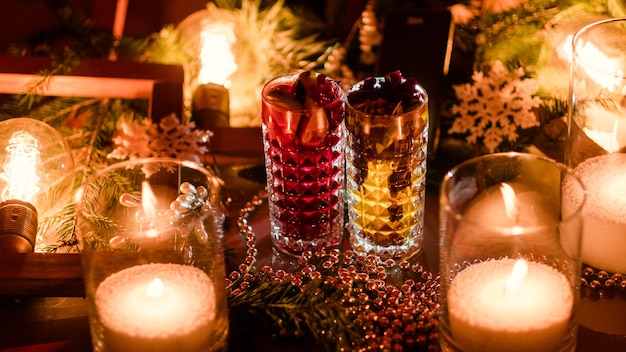 魔法のクリスマスの背景パーティーの装飾ロマンチックでお祭りの雰囲気アルコール乱用