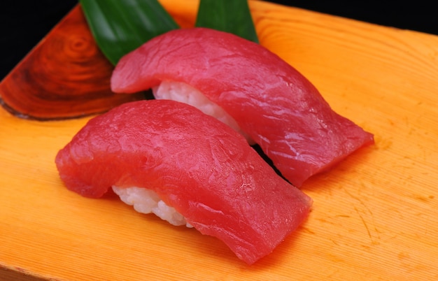 Maguro tonijn sushi