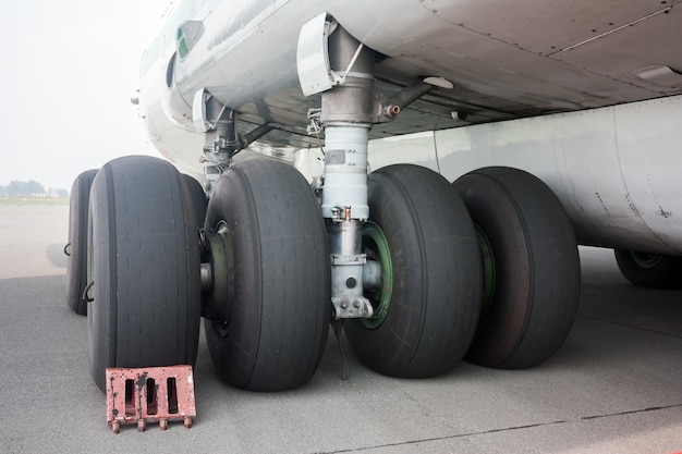 Main landing gear of big wide-body aircraft