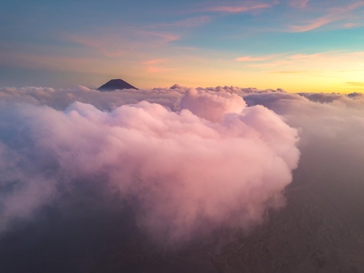 Photo majestic view of cloudscape against sky during sunset