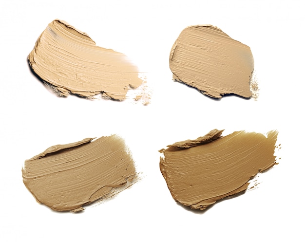 Make-up crème foundation geïsoleerd op wit