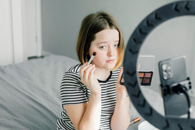 Make up influencer vlogging at home