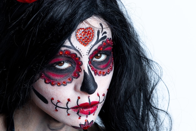 Make-upmodel met als thema Mexican Day of the Dead