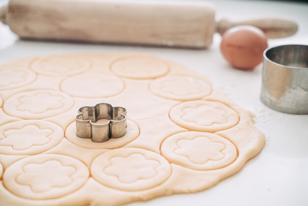 Foto maken van ronde zandkoekjes