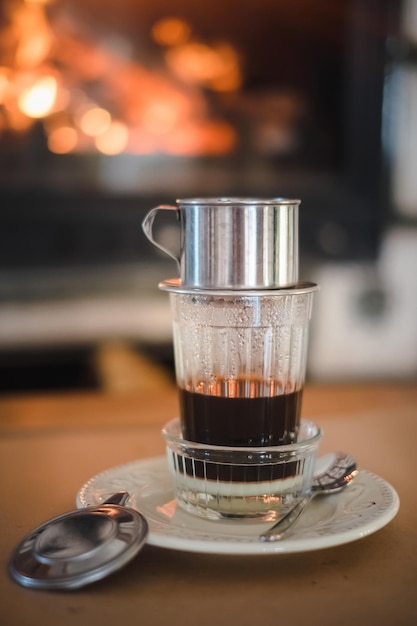 写真 ベトナムの代替コーヒーを作る