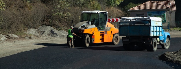 Photo making asphalt in the forest