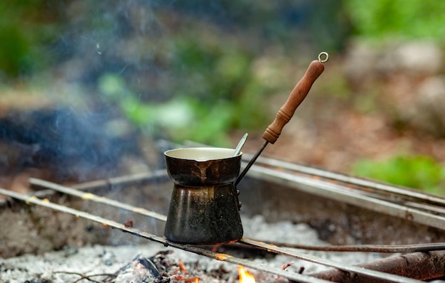 Making coffee on the fire