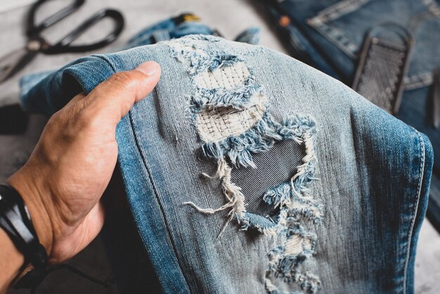 Photo making distressed jeans
