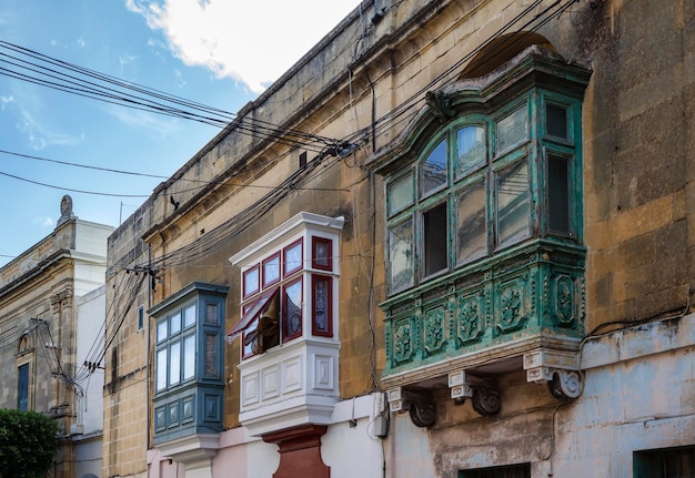 Мальта, остров Гозо, город Виктория, типичные мальтийские окна