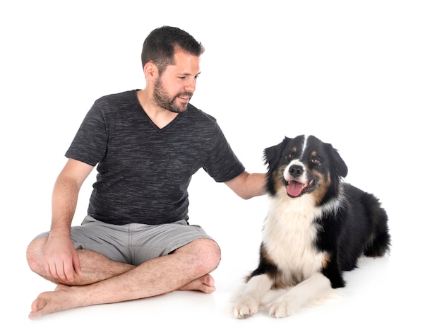 男と犬