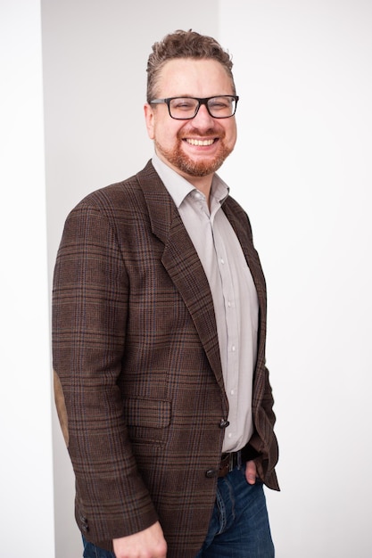 Man in formal clothes and eyeglasses