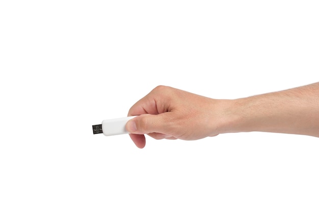 Man hand met flash drive witte achtergrond