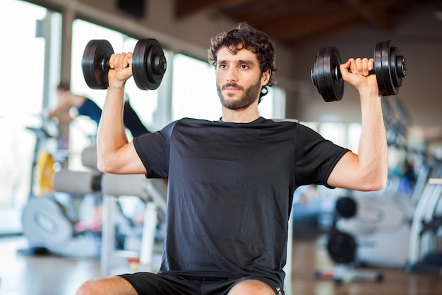 Man lifting weights