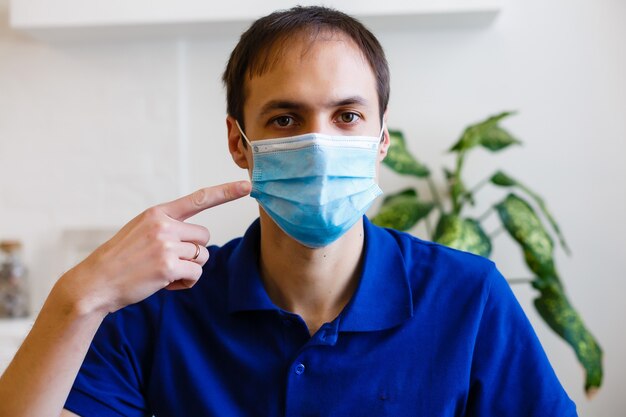 man met beschermend masker. coronavirus 2019-nCoV