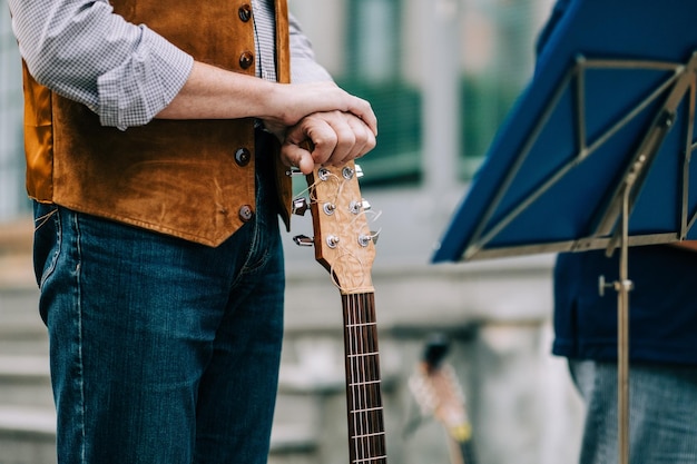 Man playing guitar