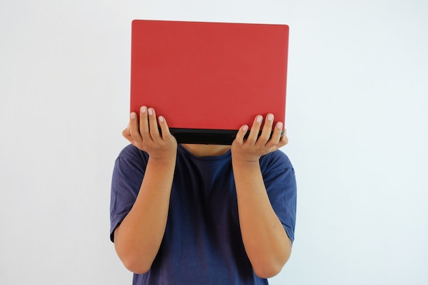 Photo man put laptop in the head