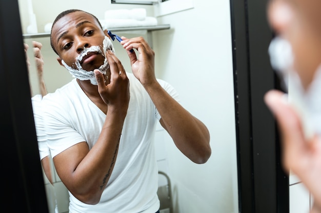 Foto l'uomo da barba