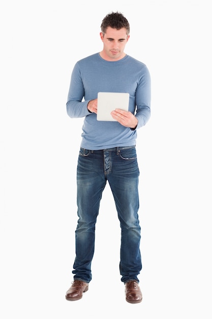 Man using a tablet computer