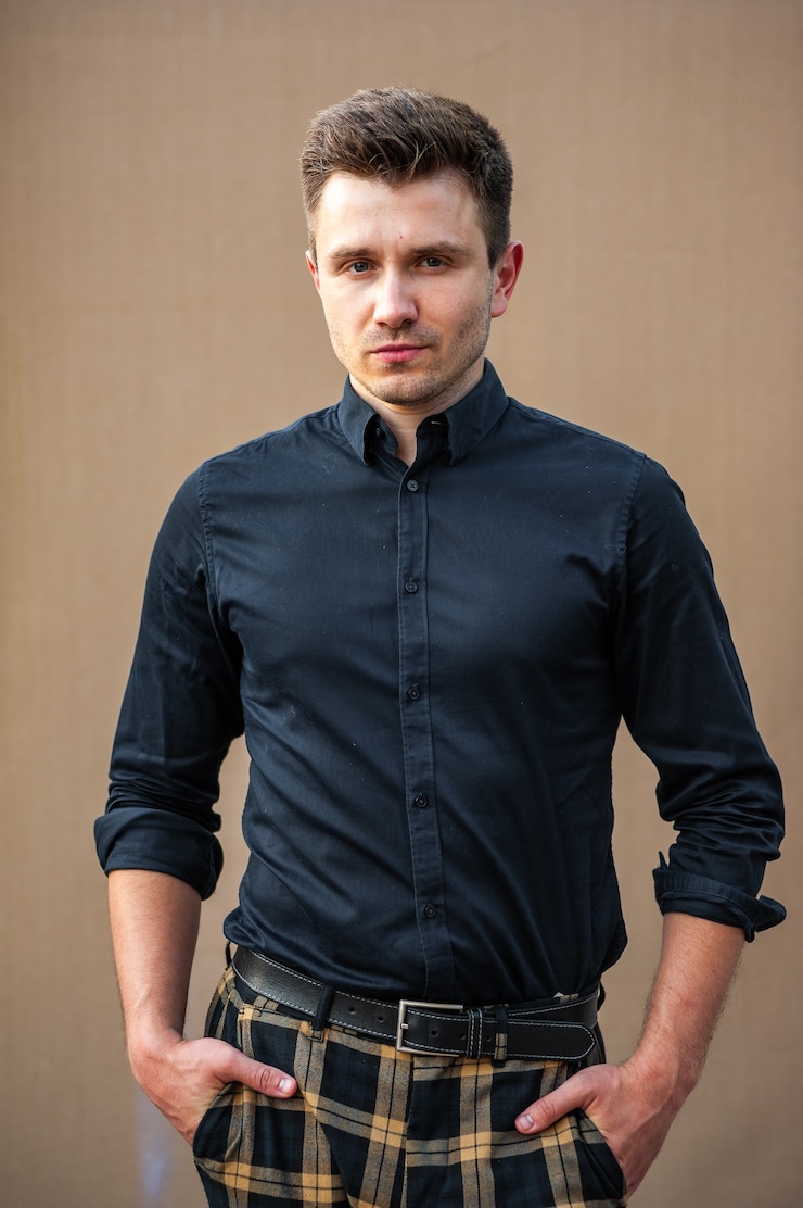 Photo man wearing black shirt portrait