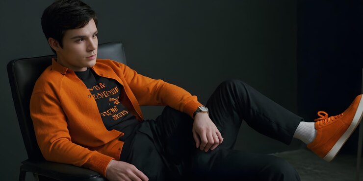 a man wearing a shirt that says the word the on it