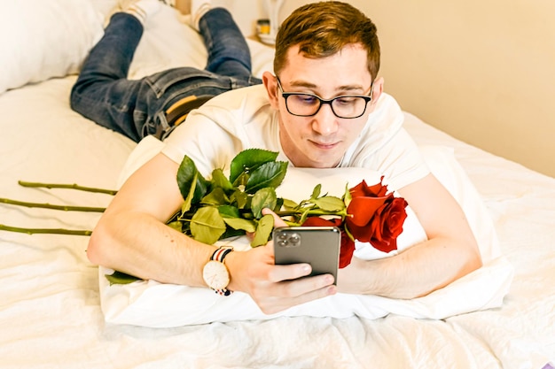 man with roses on date