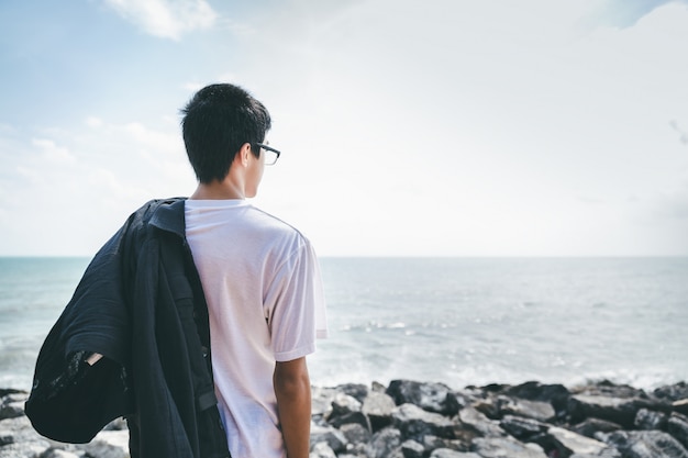 Man zomer ontspannen vakantie