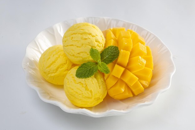 Mango ice cream in the bowl