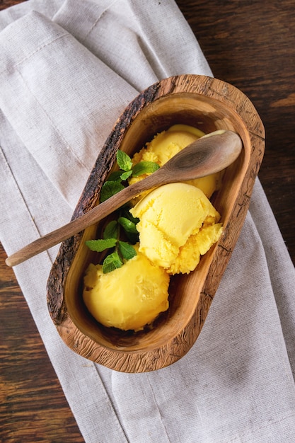 Mango ice cream