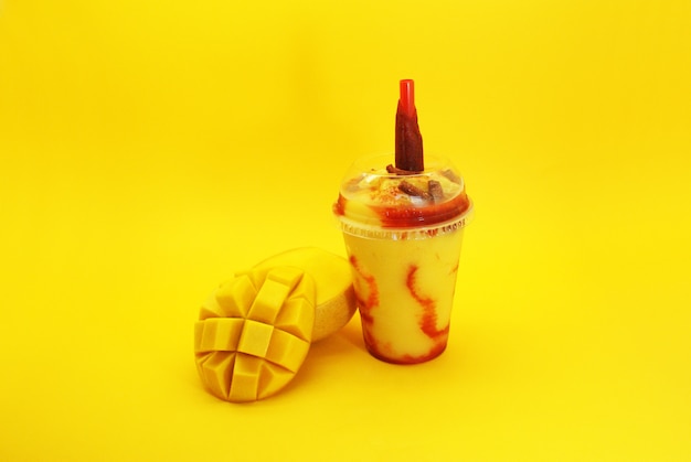 Mango-smoothie met Chamoy