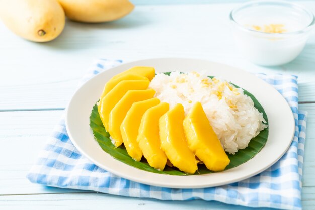 Mango con riso appiccicoso