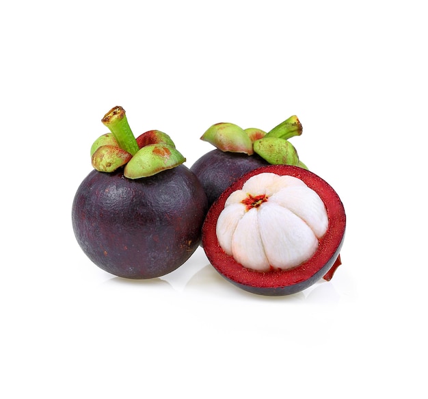 Photo mangosteen isolated on the white background .