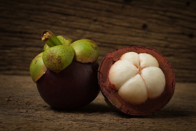 mangosteen on old wood