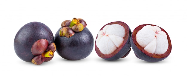 Mangosteen op wit