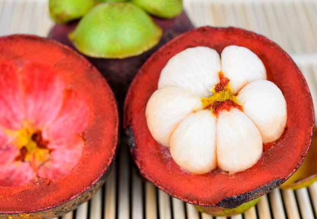 Mangosteen on wooden table