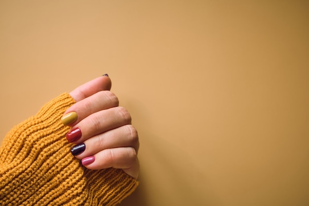 Manicure in autumn colors