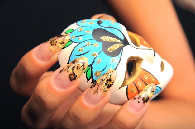 Photo manicures beautiful pattern on nails