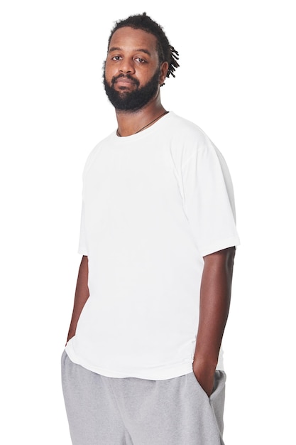 Mannen witte t-shirt mockup png mode shoot in de studio