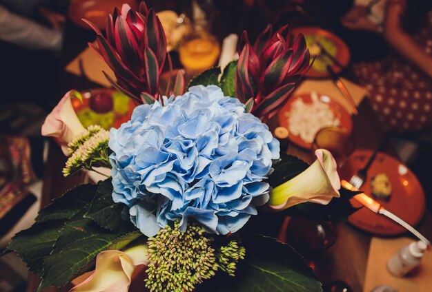 Image of Mexican hydrangea flower arrangement