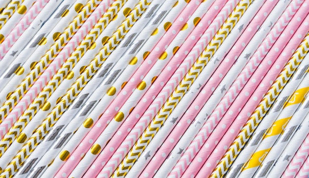 Many different paper cocktail straws